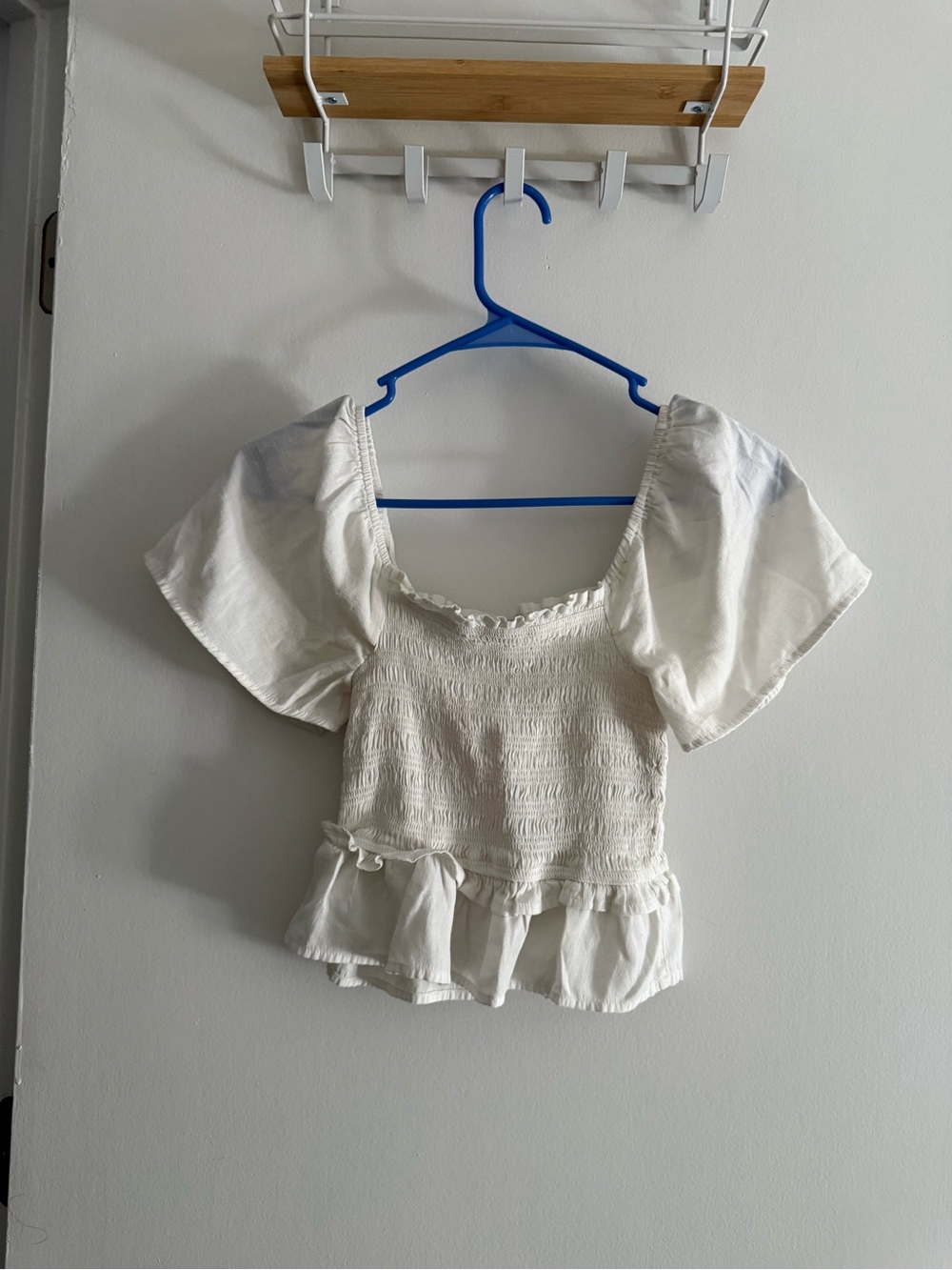 Papaya Peplum Puff-Sleeve White Crop Top